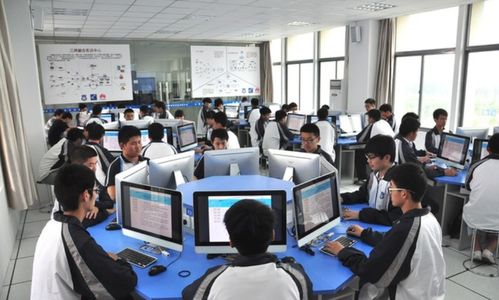 誰說?？粕鷽]出息？選對賽道，這4個專業讓你前途光明